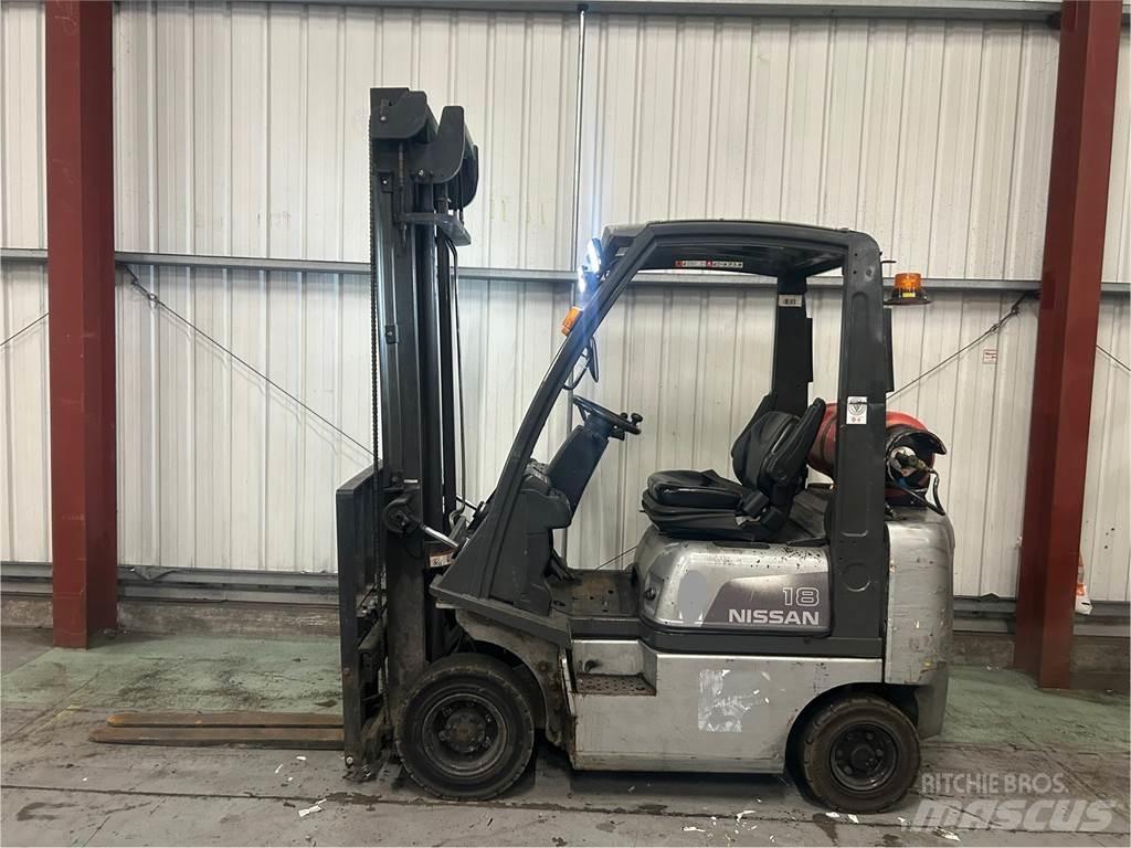 Nissan P1D1A18LQ LPG gaffeltrucks