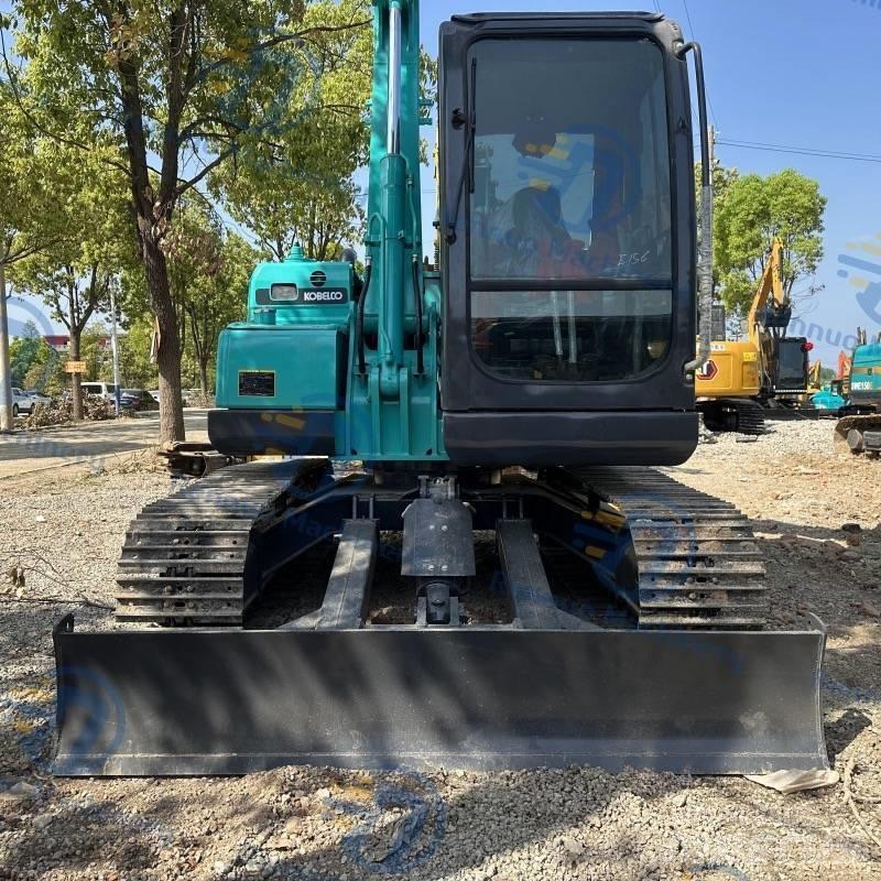 Kobelco SK75 Gravemaskiner på larvebånd