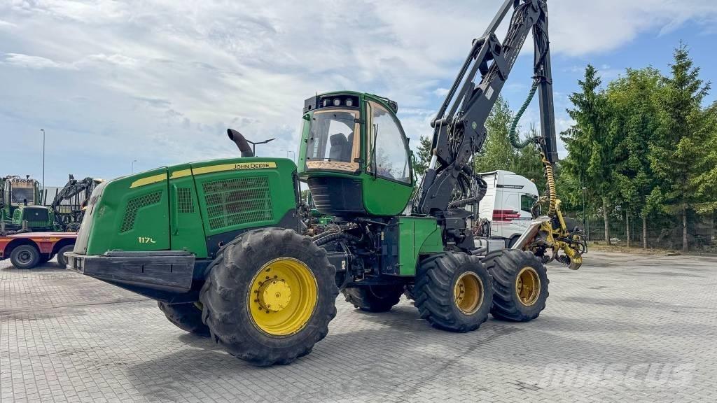 John Deere 1170 E Skovningsmaskiner