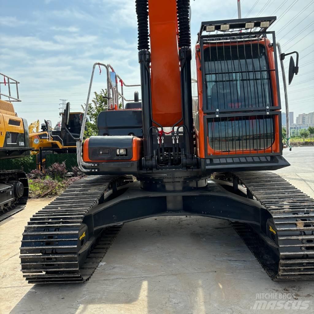 Doosan DX 300LC-9C Gravemaskiner på larvebånd
