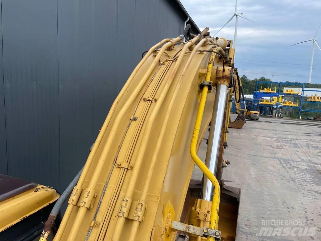 CAT 325LN Gravemaskiner på larvebånd
