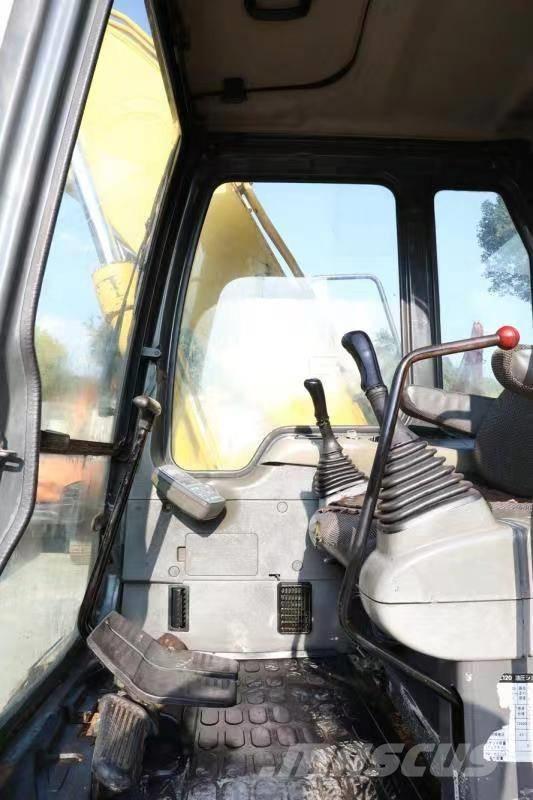 Komatsu PC 120-6E Minigravemaskiner