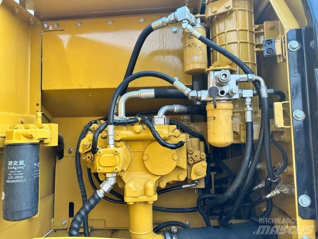 CAT 320 D Gravemaskiner på larvebånd