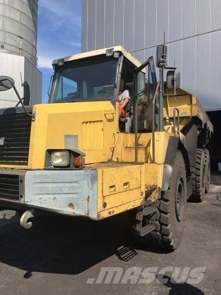 Komatsu HM 400-1 Terrængående lastbiler