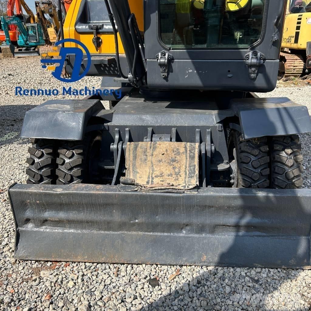 Xinyuan C75W Gravemaskiner på hjul