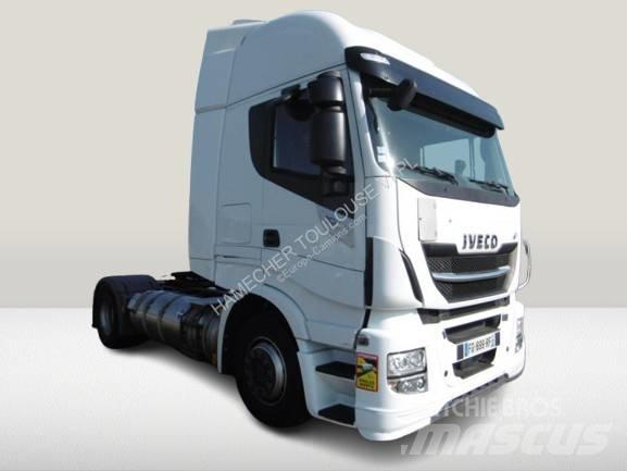 Iveco NP460 Trækkere