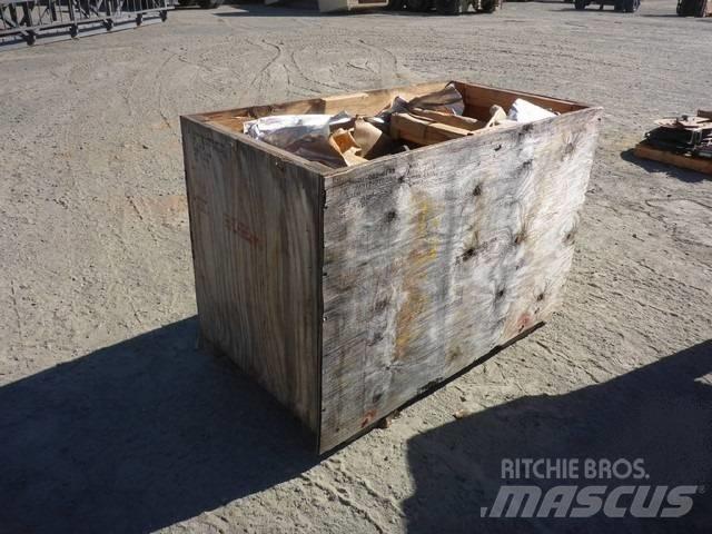 CAT 7155 Gear