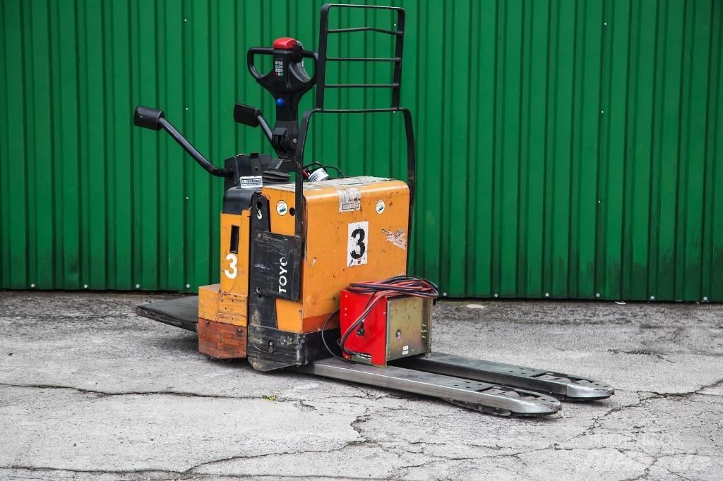 Toyota 7PML20/8 El-palleløftere med platform