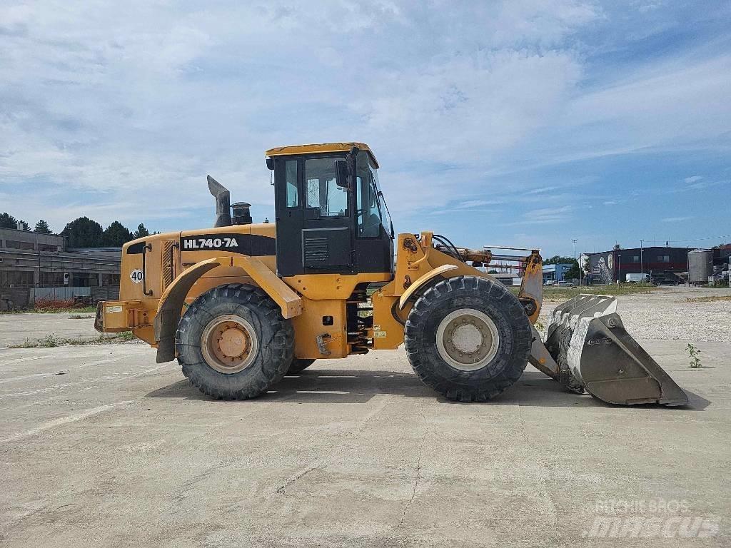 Hyundai HL 740-7 A Læssemaskiner på hjul