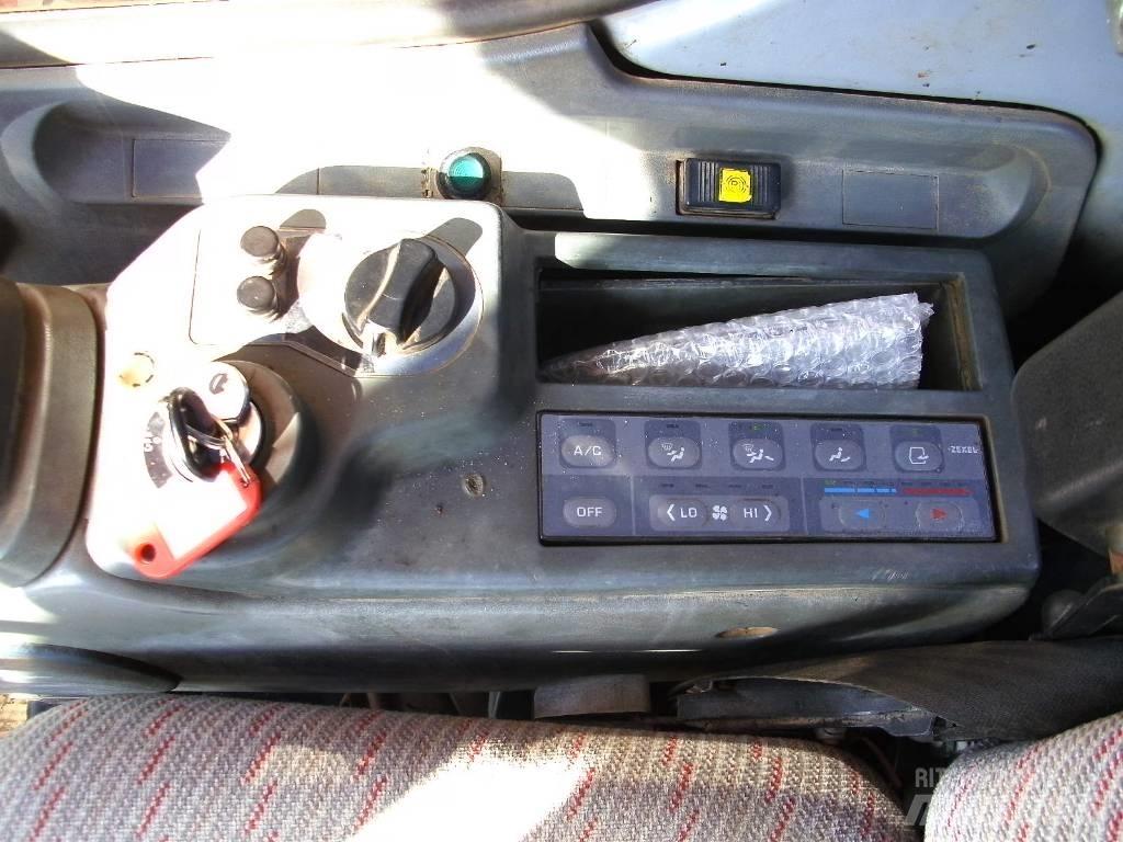 Fiat-Kobelco EX215W Gravemaskiner på hjul