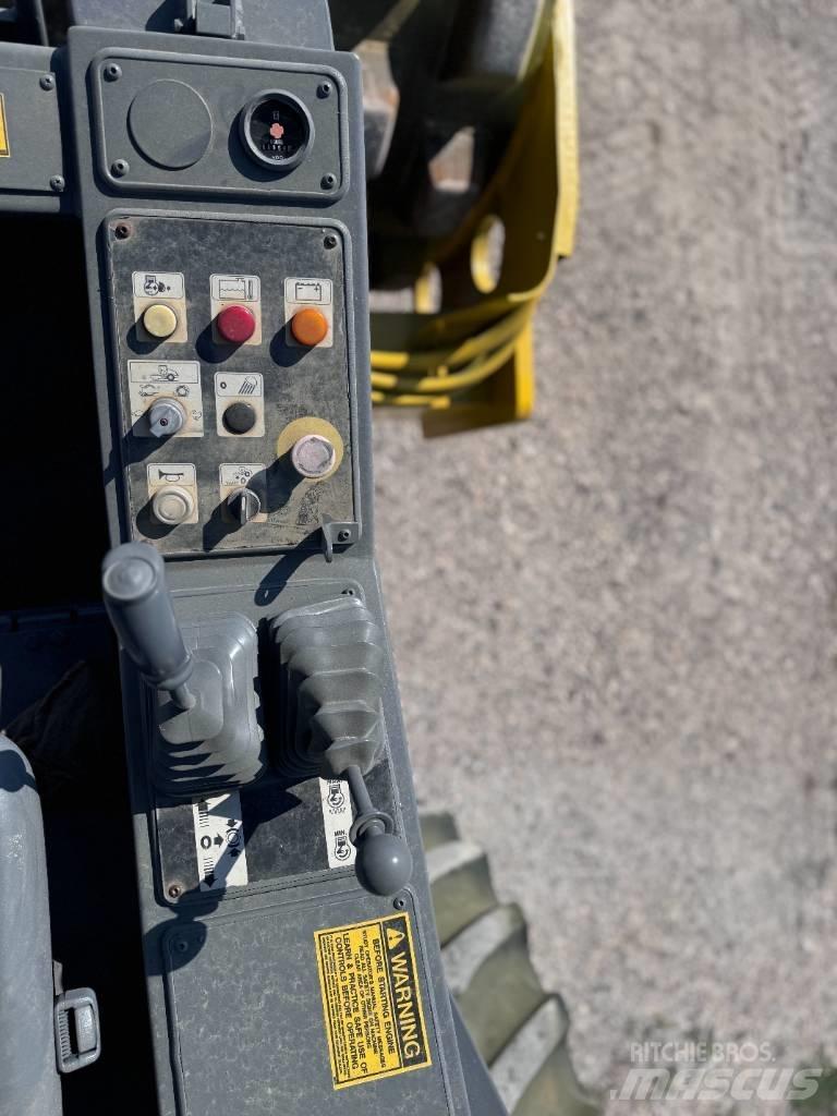Bomag BW 211 P D-3 Enkelt tromle