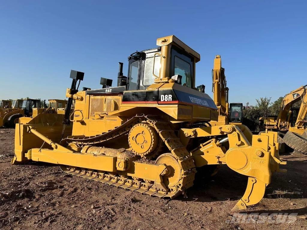CAT D8R Bulldozer på larvebånd