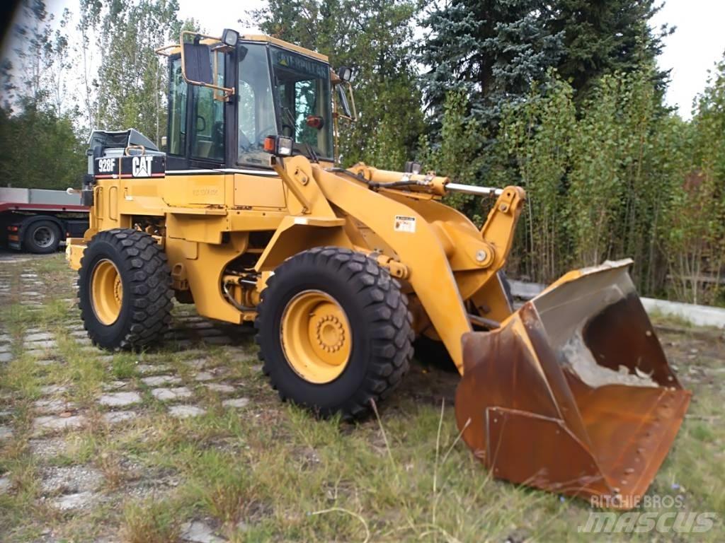 CAT 928F Læssemaskiner på hjul