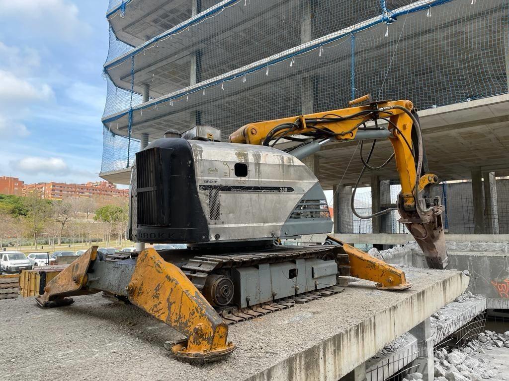 Brokk 330 Diesel Nedbrydningsmaskiner
