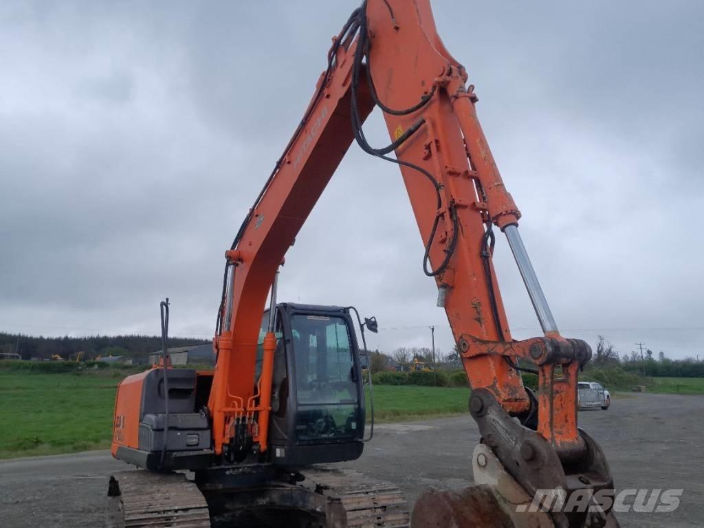 Hitachi Zaxis 130-5 Gravemaskiner på larvebånd