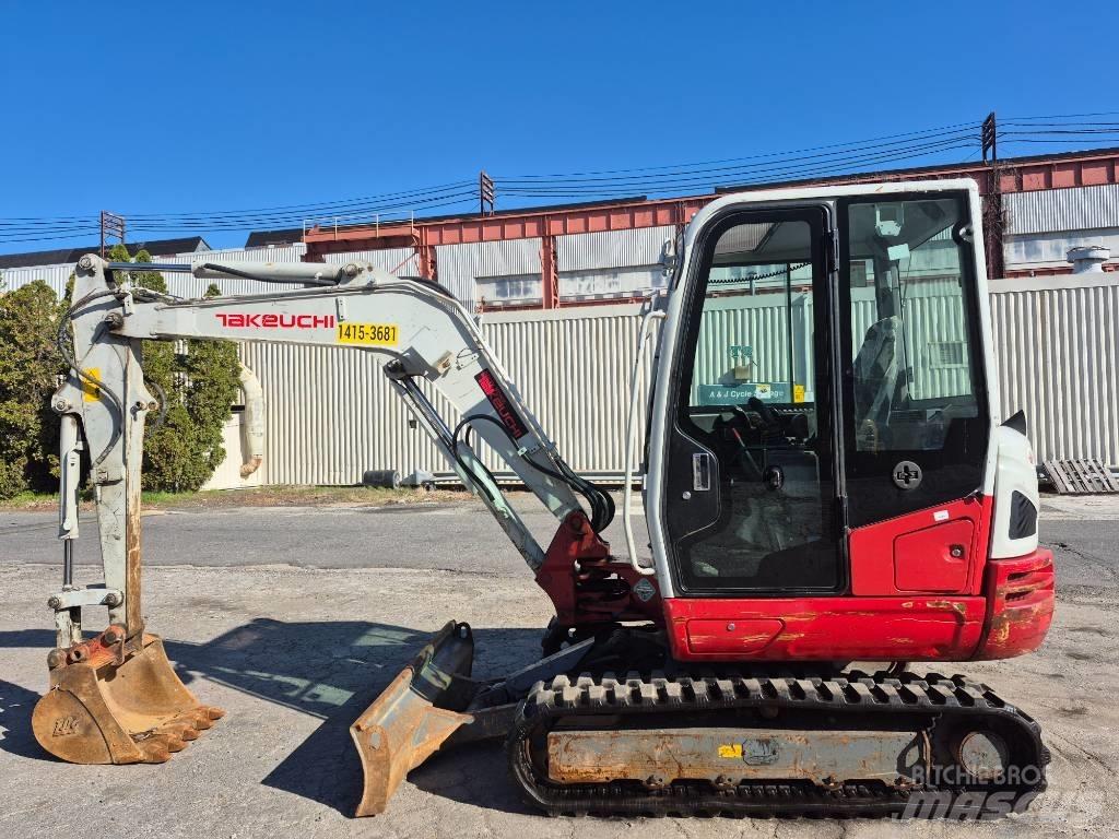 Takeuchi TB 240 Minigravemaskiner