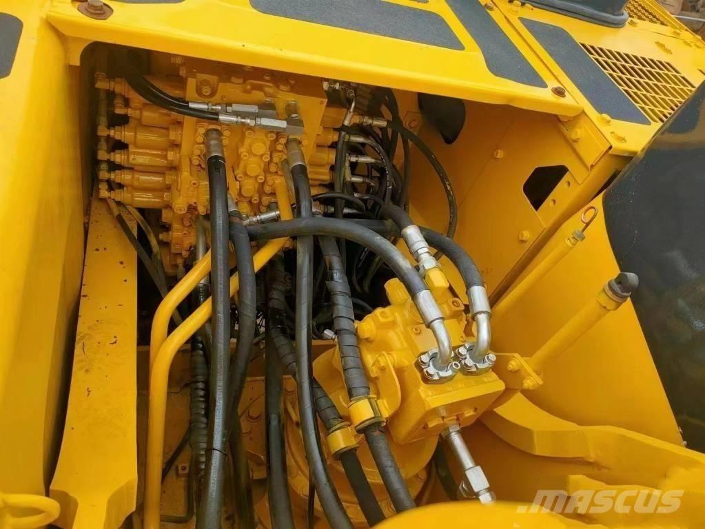 Komatsu pc220-7 Gravemaskiner på larvebånd