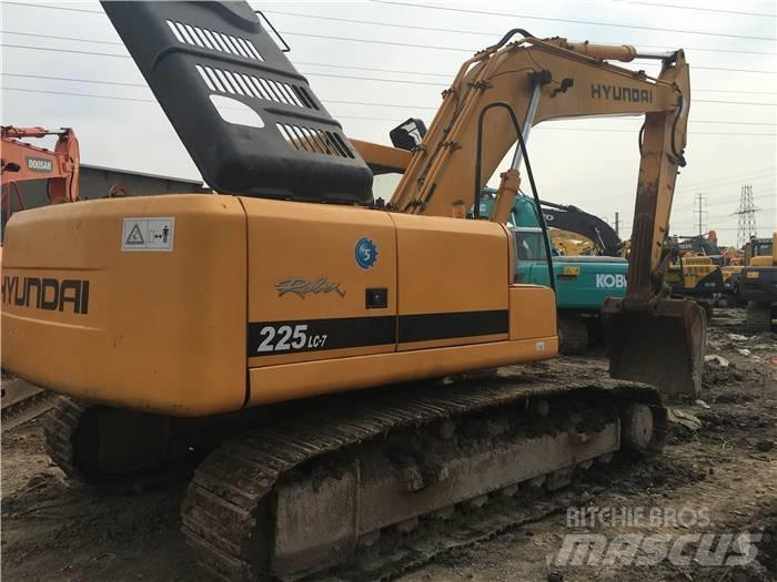 Hyundai R225LC-7 Gravemaskiner på larvebånd