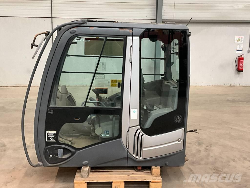 Hitachi ZX 210-3 Kabiner og interiør