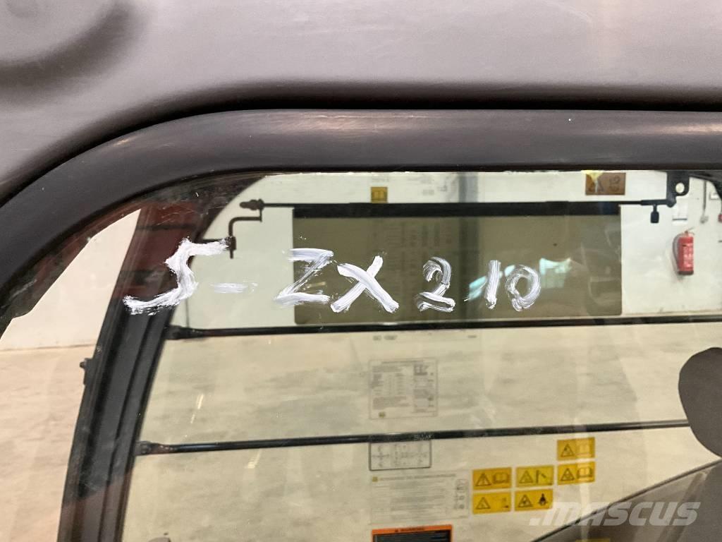 Hitachi ZX 210-3 Kabiner og interiør