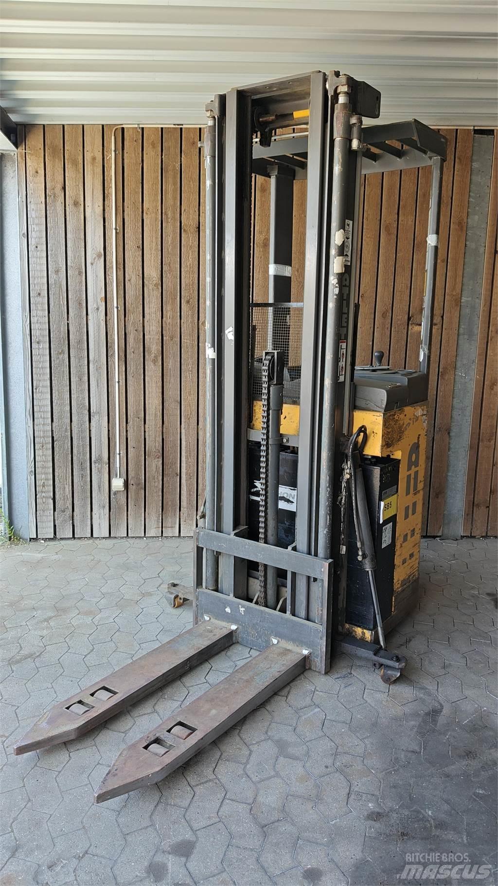 Atlet AJN El-palleløftere med platform