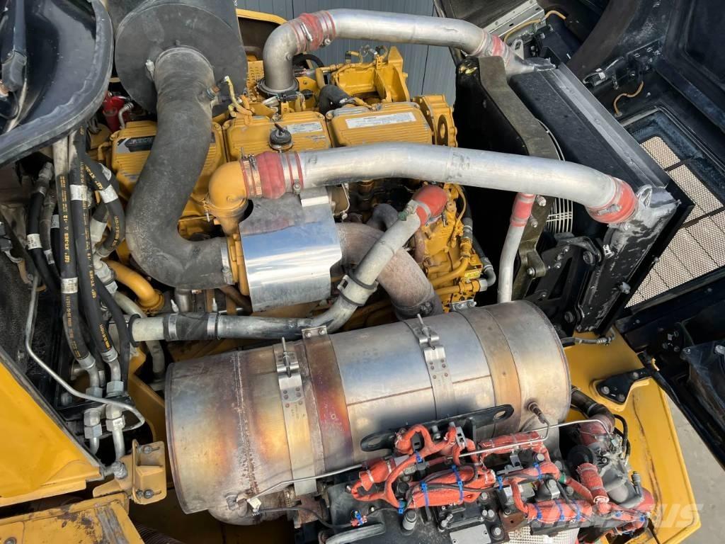 CAT 735 | 735B Terrængående lastbiler