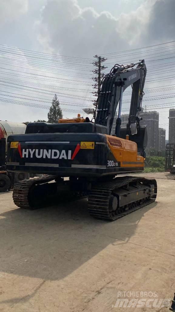Hyundai 30 L-9 A Gravemaskiner på larvebånd