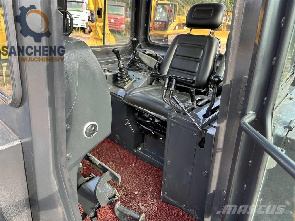 Shantui SD 22 Bulldozer på larvebånd