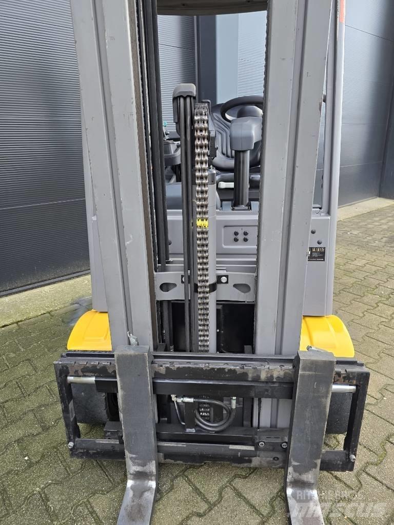 Jungheinrich EFG213 El gaffeltrucks