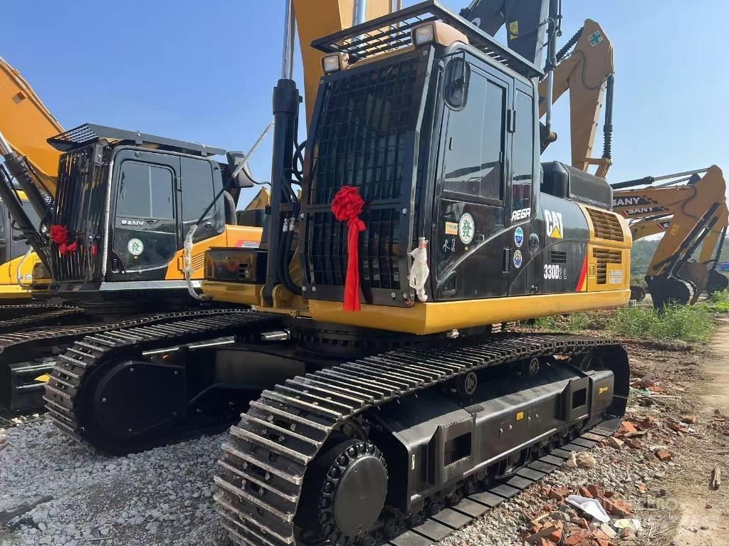CAT 330 D Gravemaskiner på larvebånd