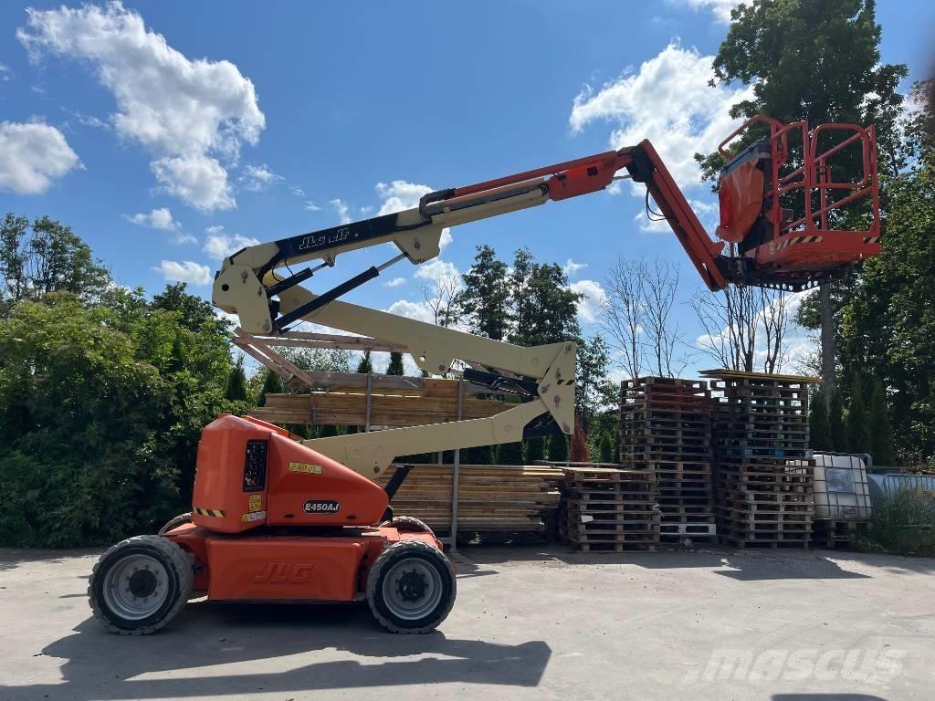 JLG E 450 AJ Bomlifte med knækarm