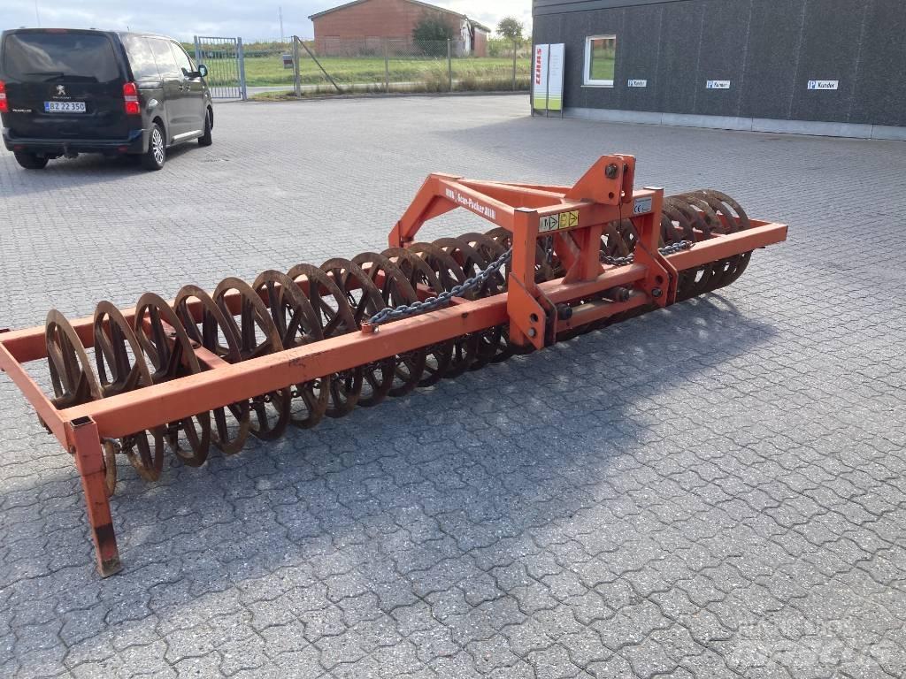 Scan PACKER 400 P Tromler