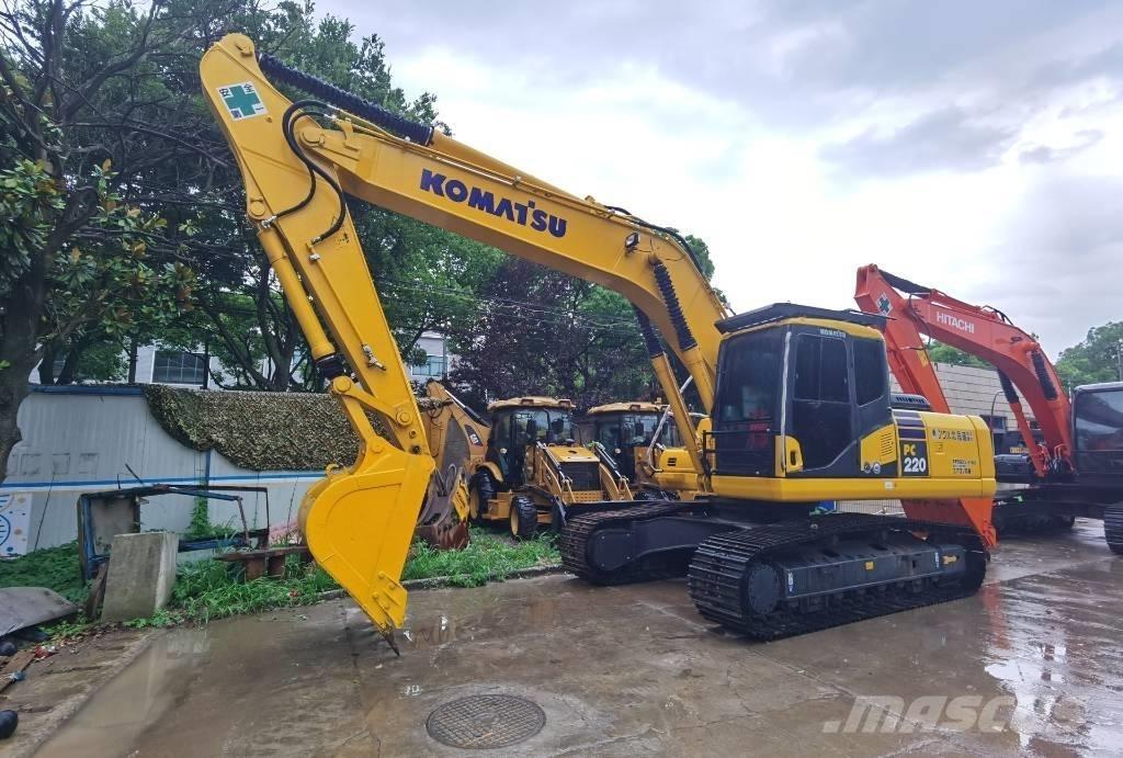 Komatsu PC 220-7 Gravemaskiner på larvebånd