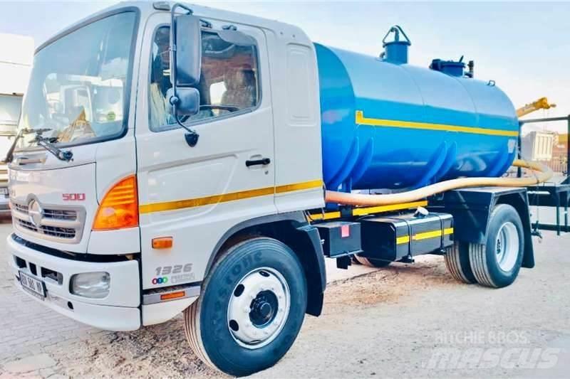 Hino 500 1326 Andre lastbiler