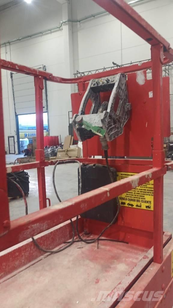 JLG 2030 ES Saxlifte