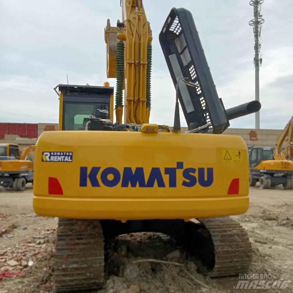 Komatsu PC 220-8 Gravemaskiner på larvebånd
