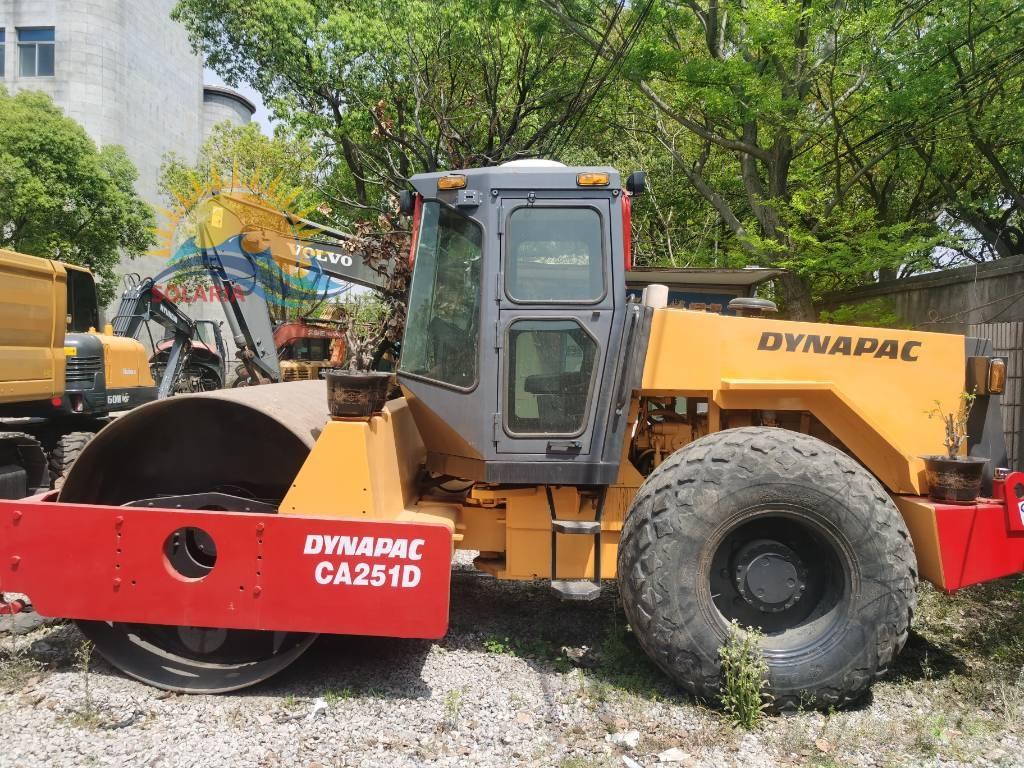 Dynapac CA 251 D Enkelt tromle