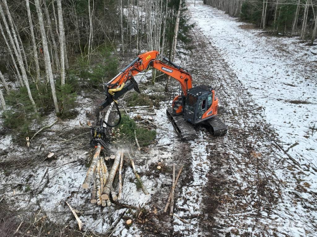 Doosan DX 140 LCR Gravemaskiner til skovbrug