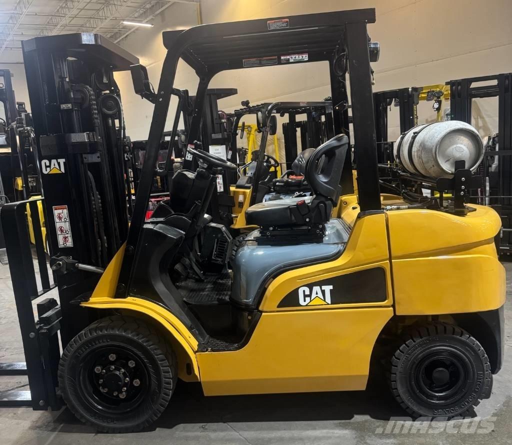 CAT FG30N Gaffeltrucks - andre