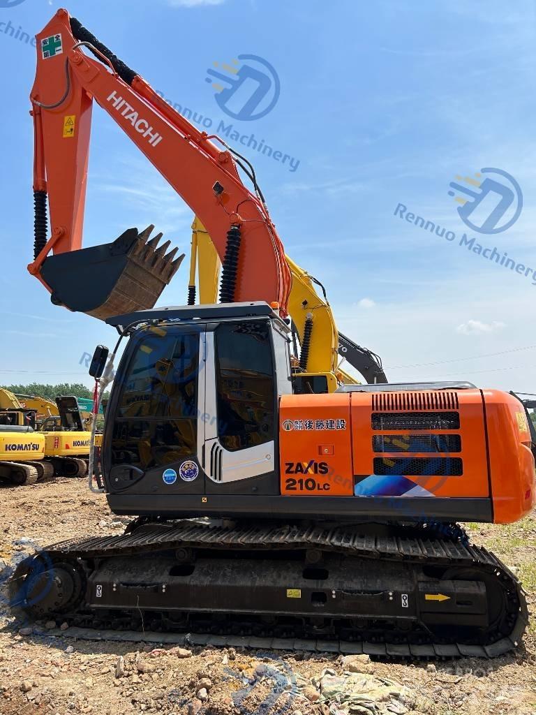 Hitachi ZX 210 LC Gravemaskiner på larvebånd