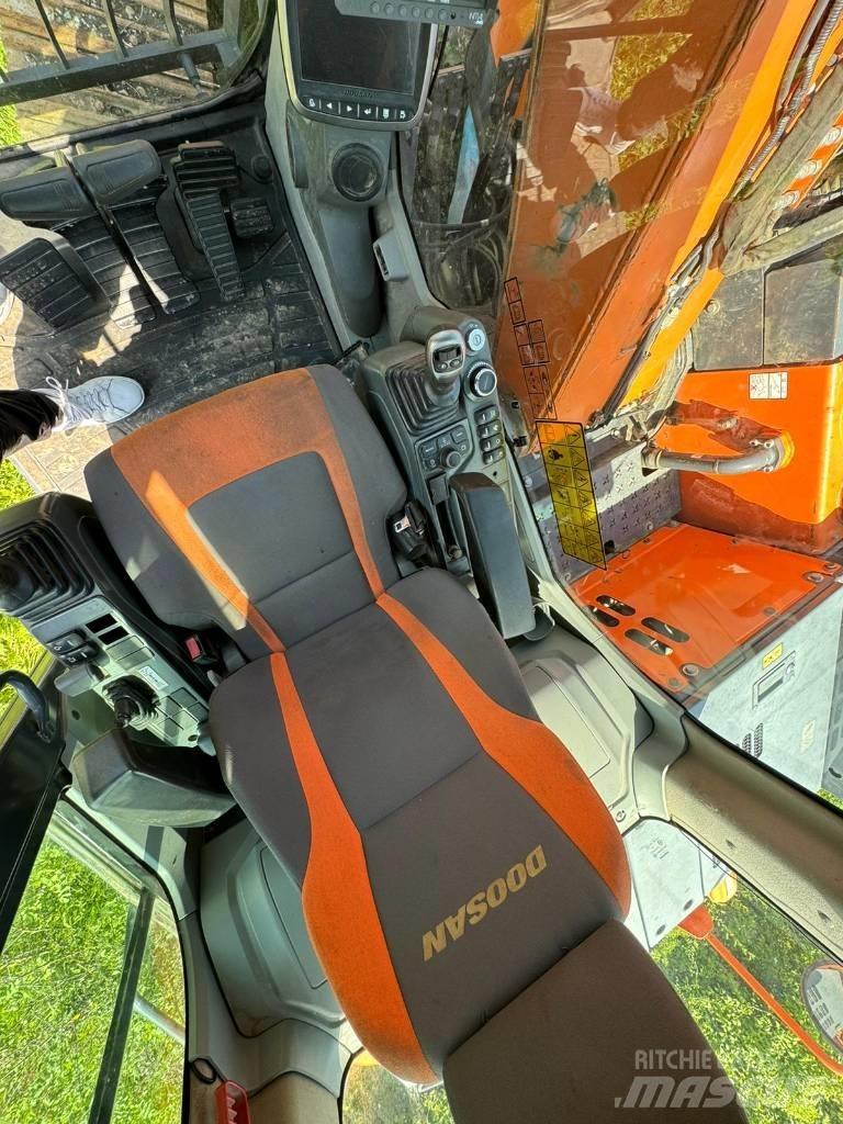 Doosan DX 140 LCR Gravemaskiner på larvebånd