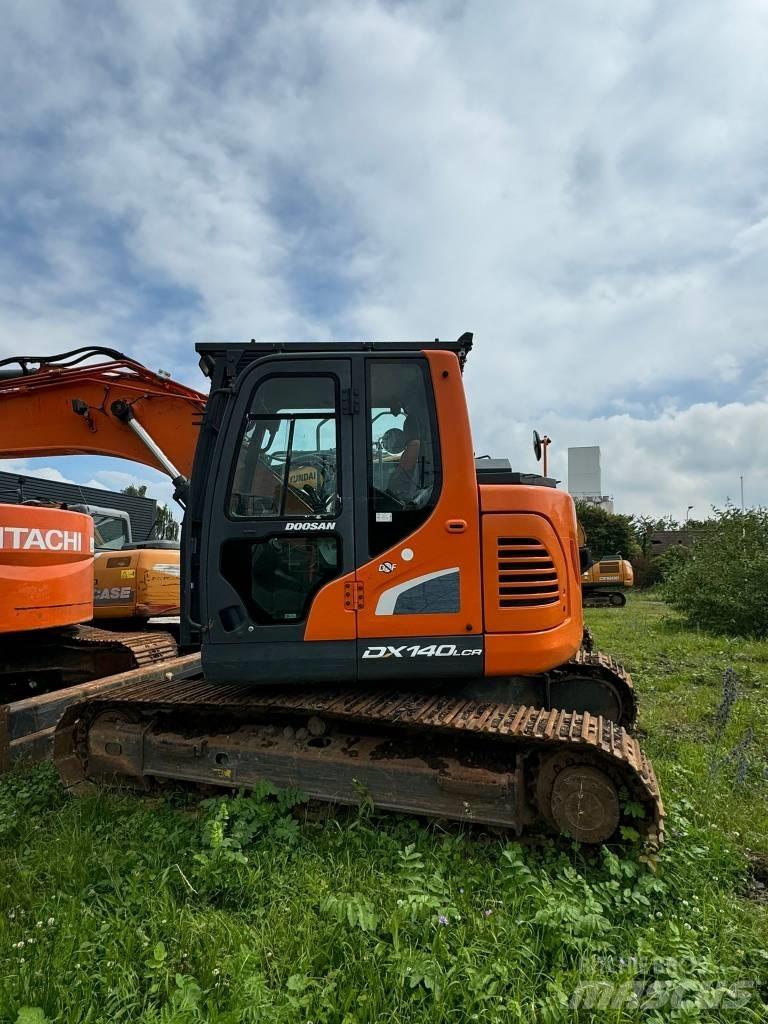 Doosan DX 140 LCR Gravemaskiner på larvebånd
