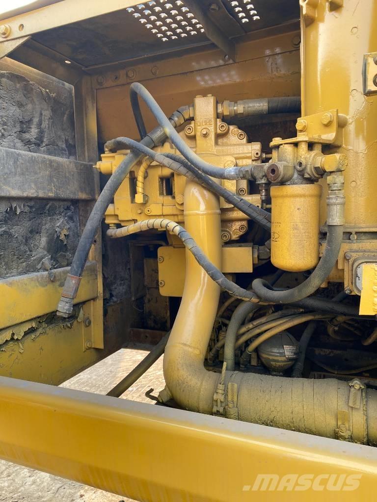 CAT 325 B Gravemaskiner på larvebånd