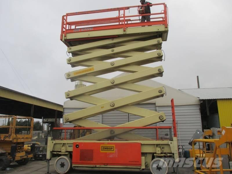 JLG Liftlux 245-12 Saxlifte
