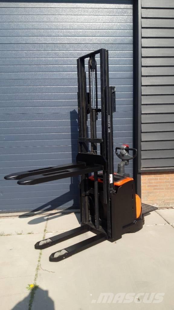 BT SWE 120 Selvkørende stablere