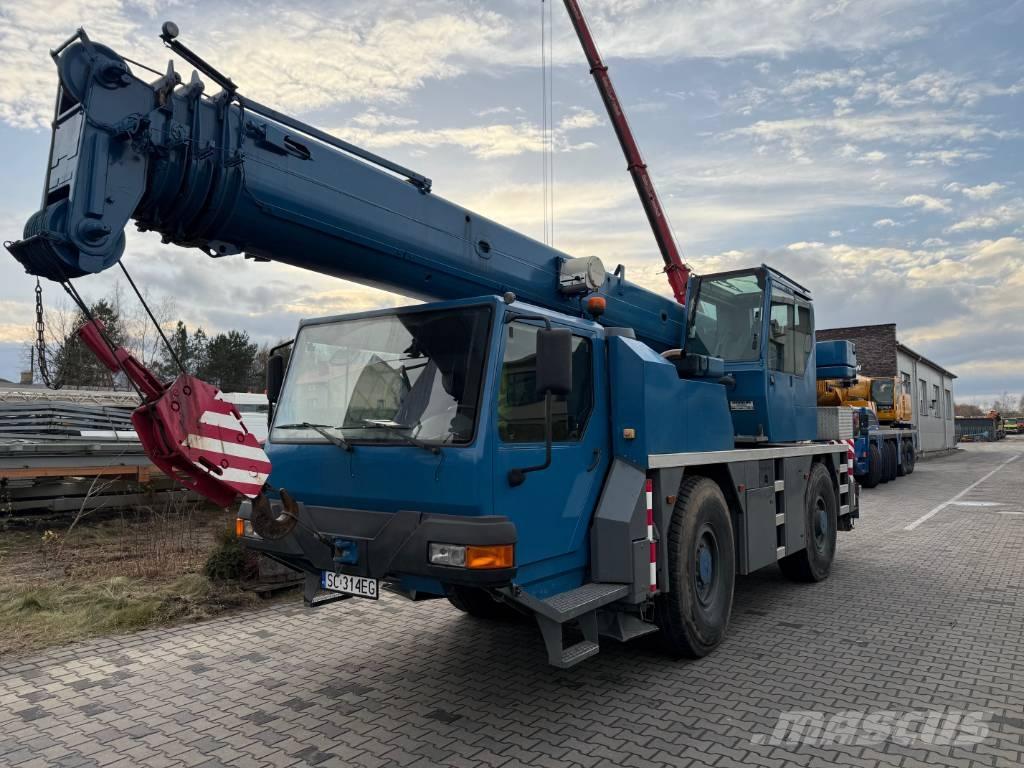 Liebherr LTM 1030-2 Kraner til alt terræn