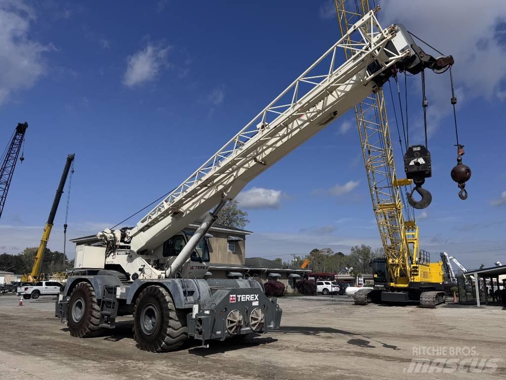 Terex RT 670 Kraner til hårdt terræn