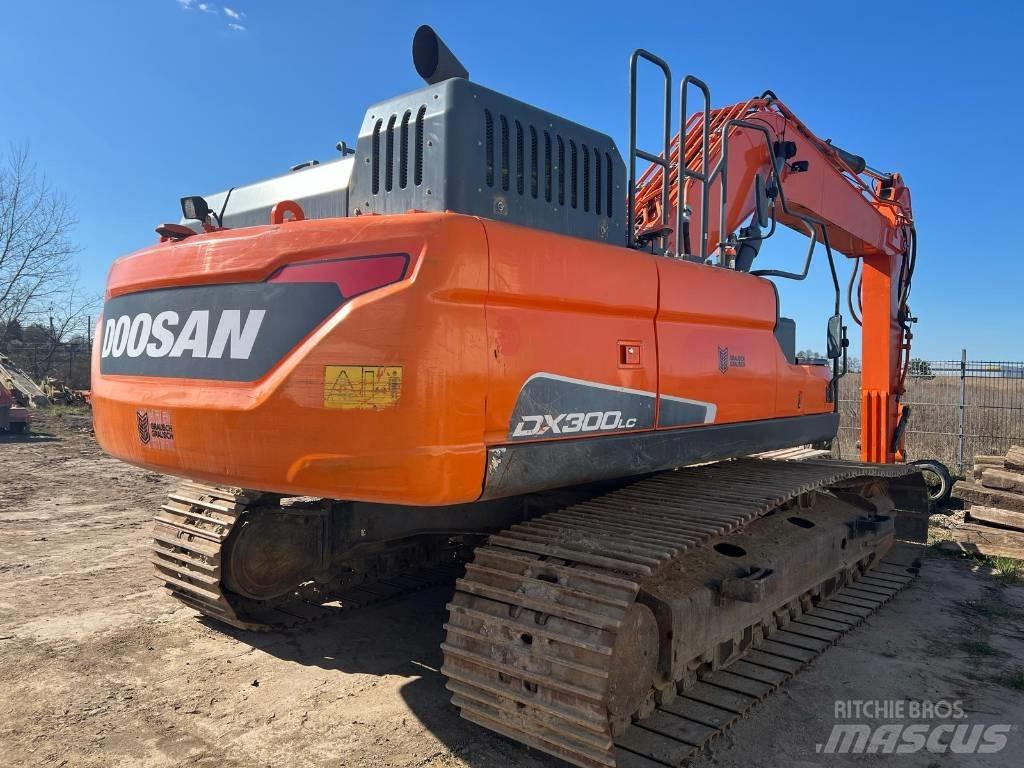 Doosan DX 300 LC-5 Gravemaskiner på larvebånd