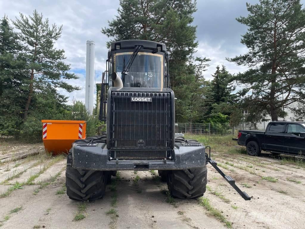 Logset 8F Udkørselsmaskiner