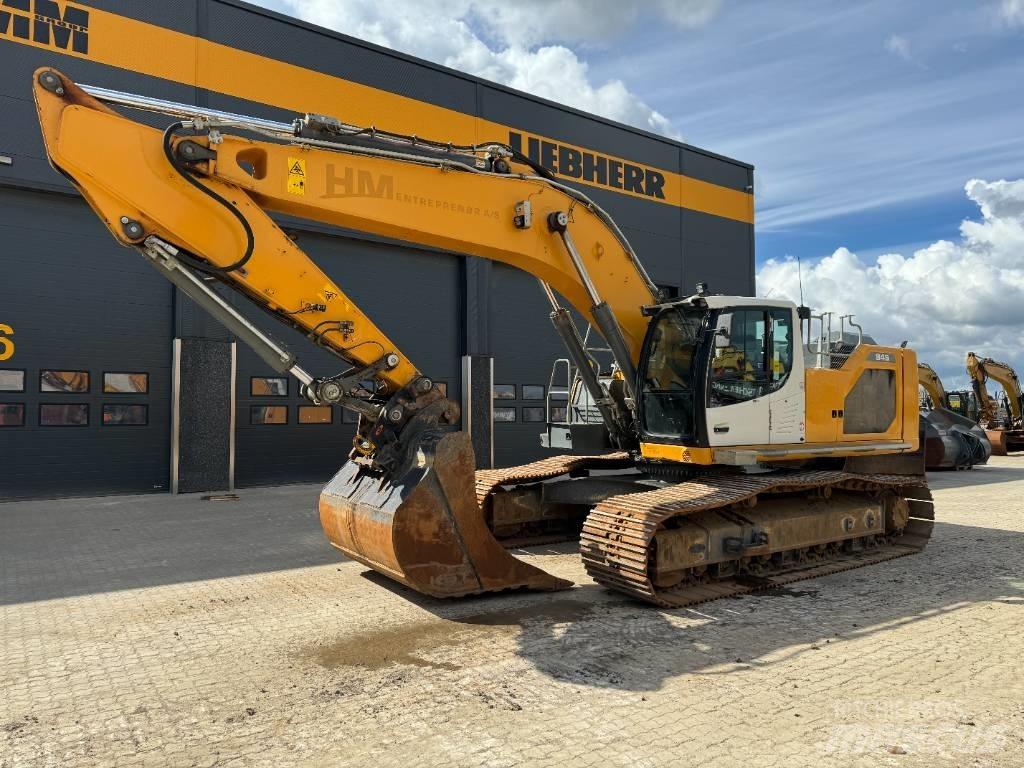 Liebherr R945 Gravemaskiner på larvebånd